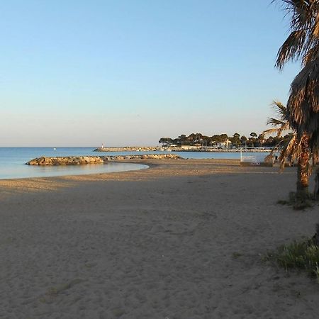 Le Bonheur De Saint Aygulf Apartment Bagian luar foto